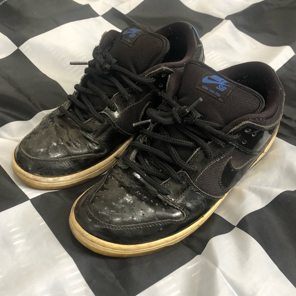 Beat pair of Nike SB Space Jam dunks sz 9.5 - Picture 3 of 9